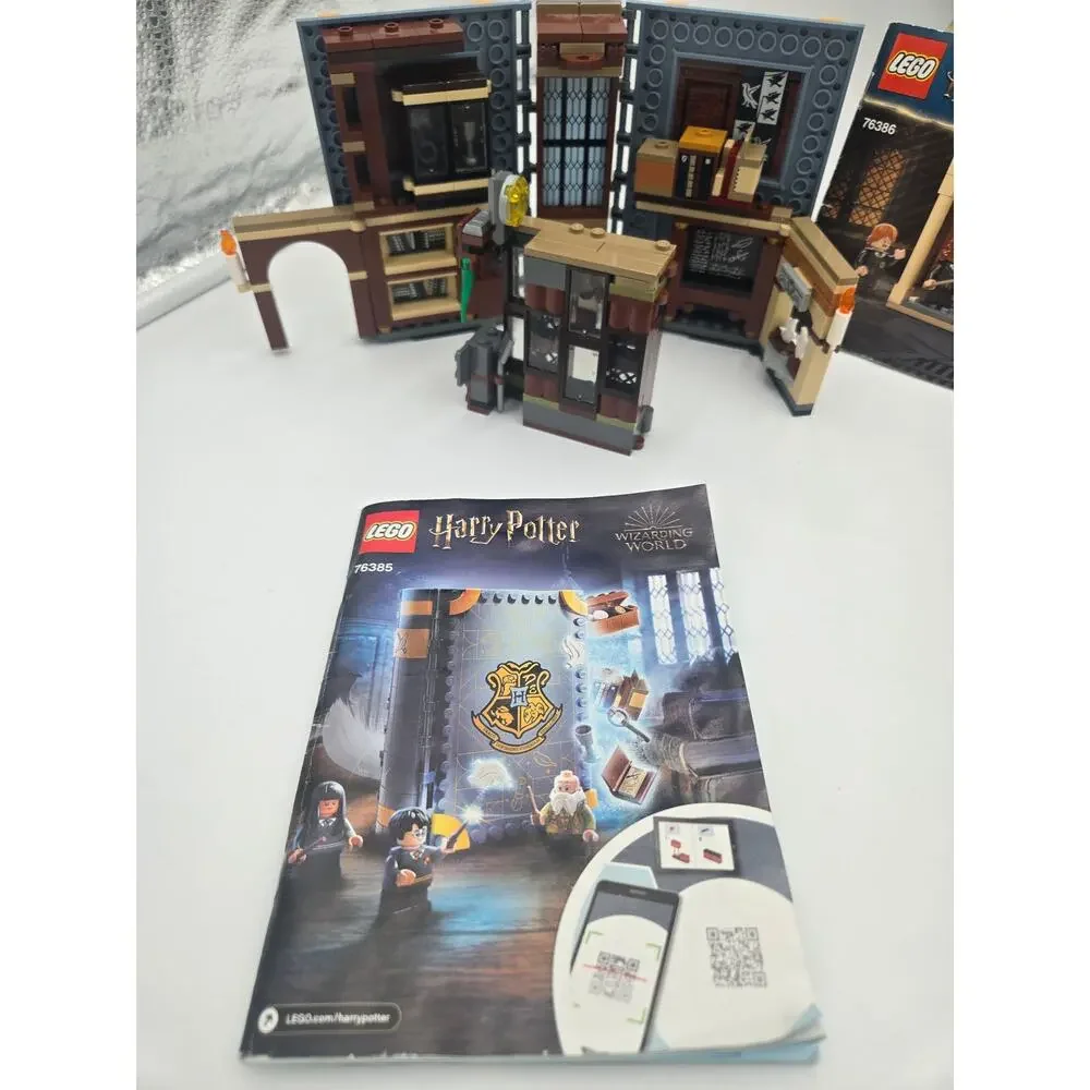 LEGO Harry Potter Hogwarts Modular Lot 15 Minifigures Sets Manuals Parts
